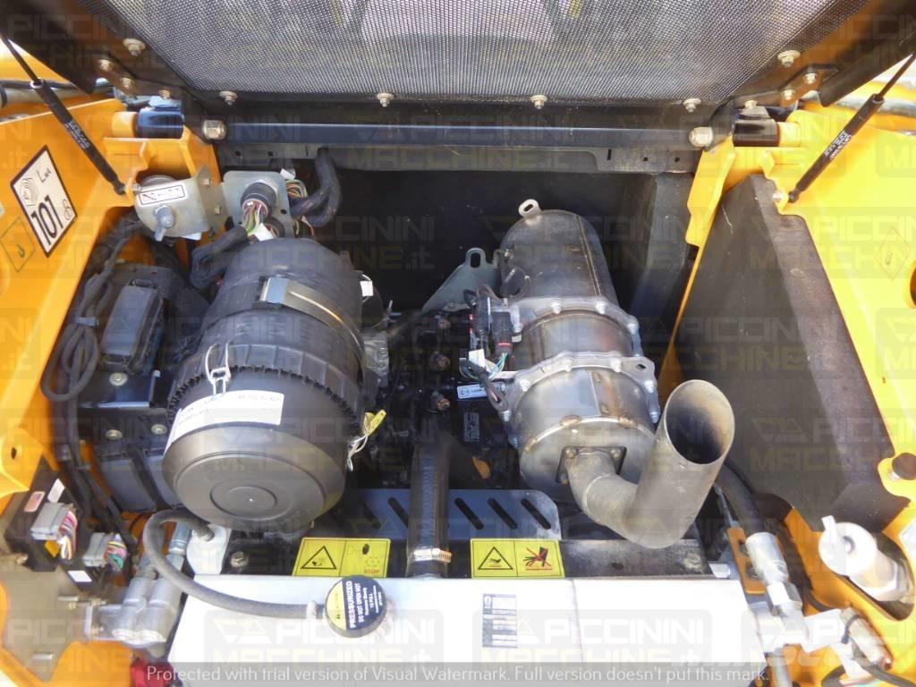 Mustang 1900R 滑移装载机