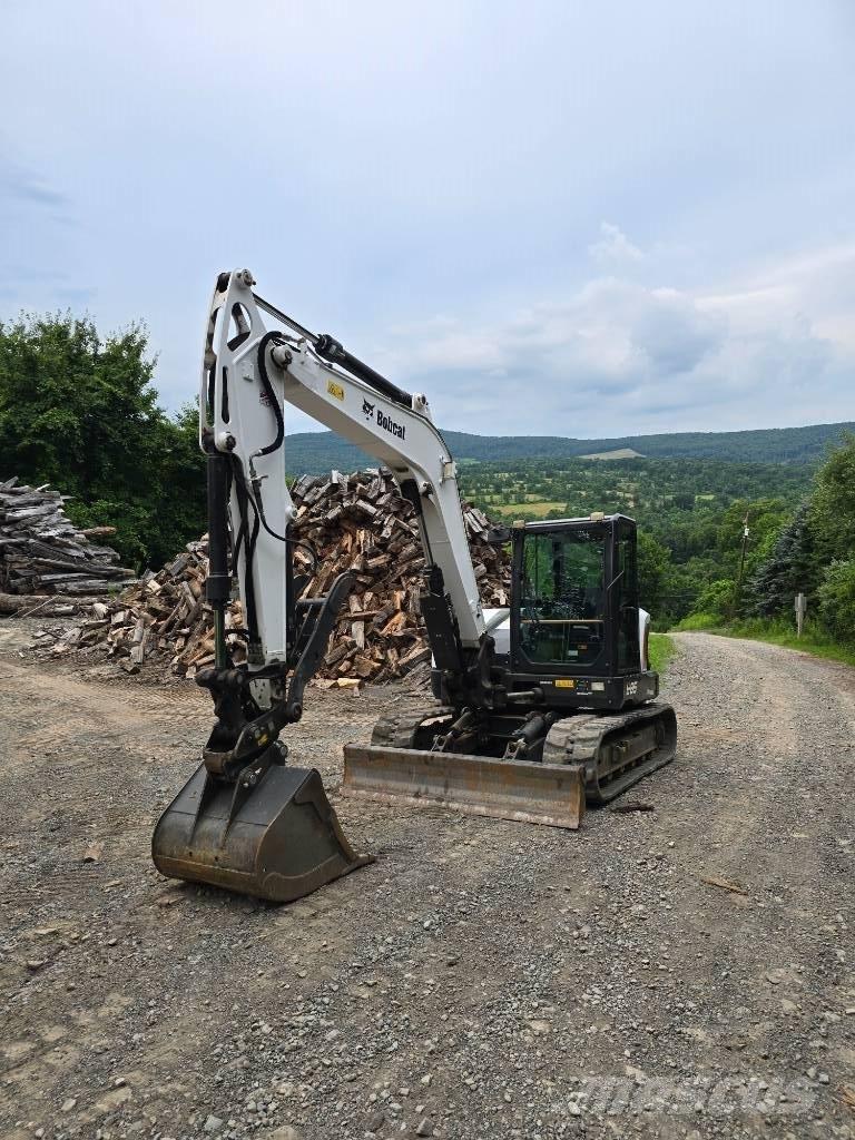 Bobcat E85 履带挖掘机