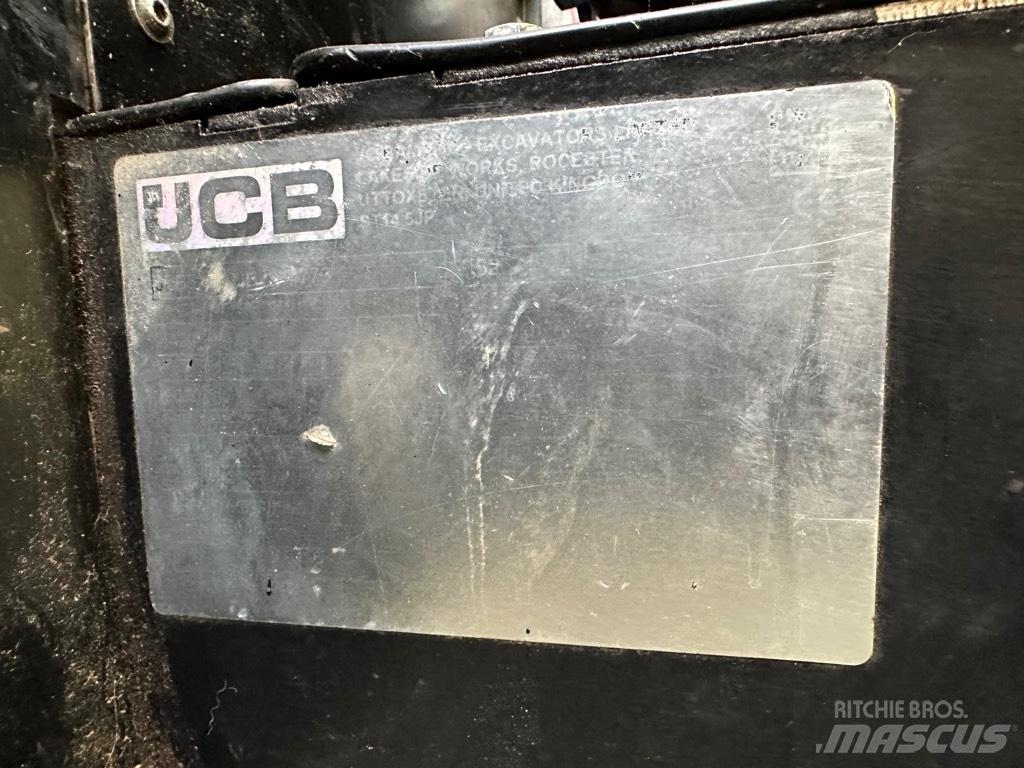 JCB 520-40 伸缩臂叉装车|叉装车