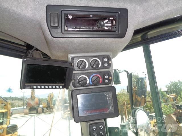 CAT 950M HL 轮式装载机