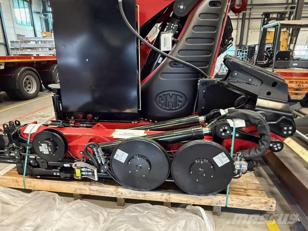 HMF 9520 K-RCS 随车折臂吊