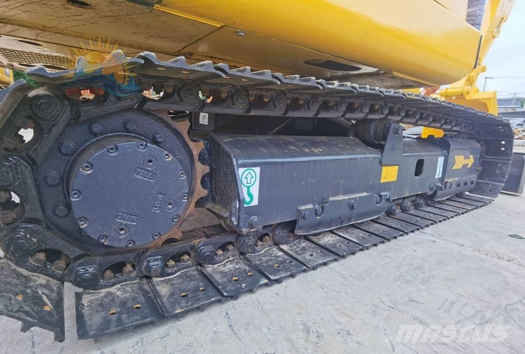 Komatsu PC 56-7 小型挖掘机