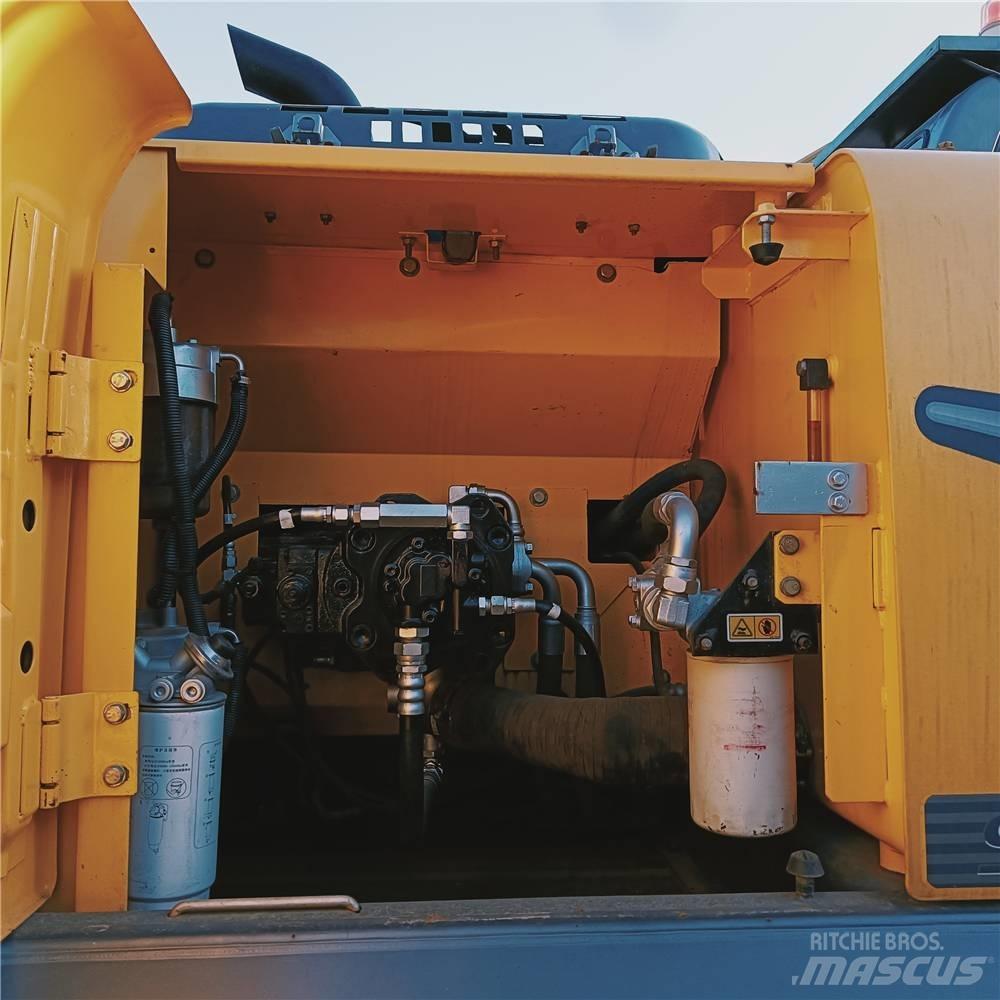 Kobelco SK200-8 履带挖掘机