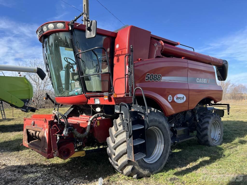 Case IH AF5088 联合收割机