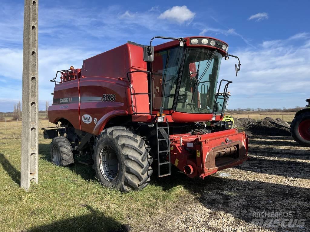Case IH AF5088 联合收割机
