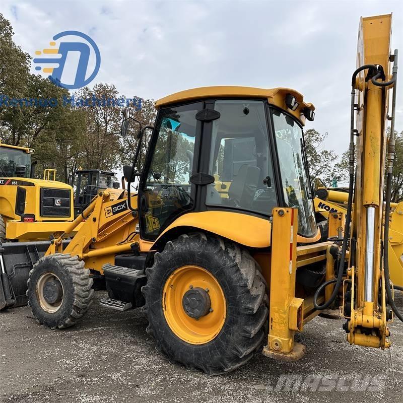 JCB 3 CX 反铲装载机