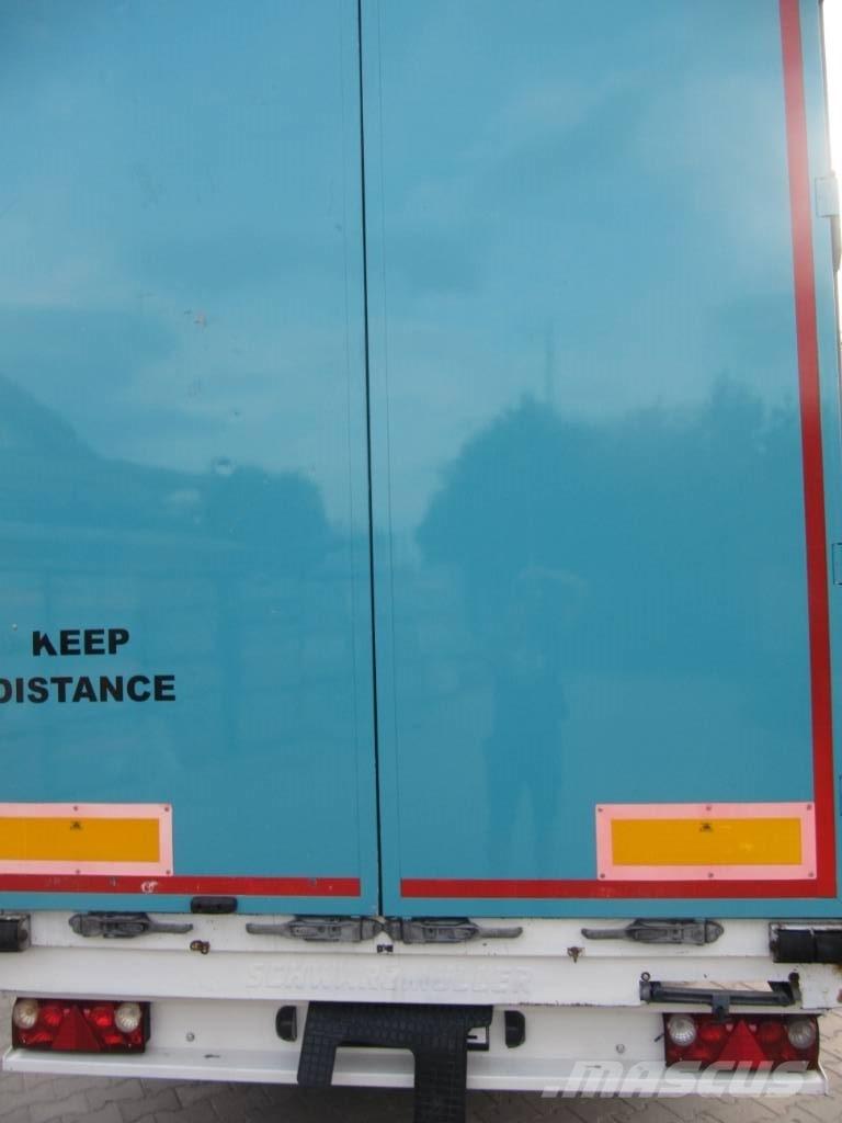 DAF XF 105 篷布货车
