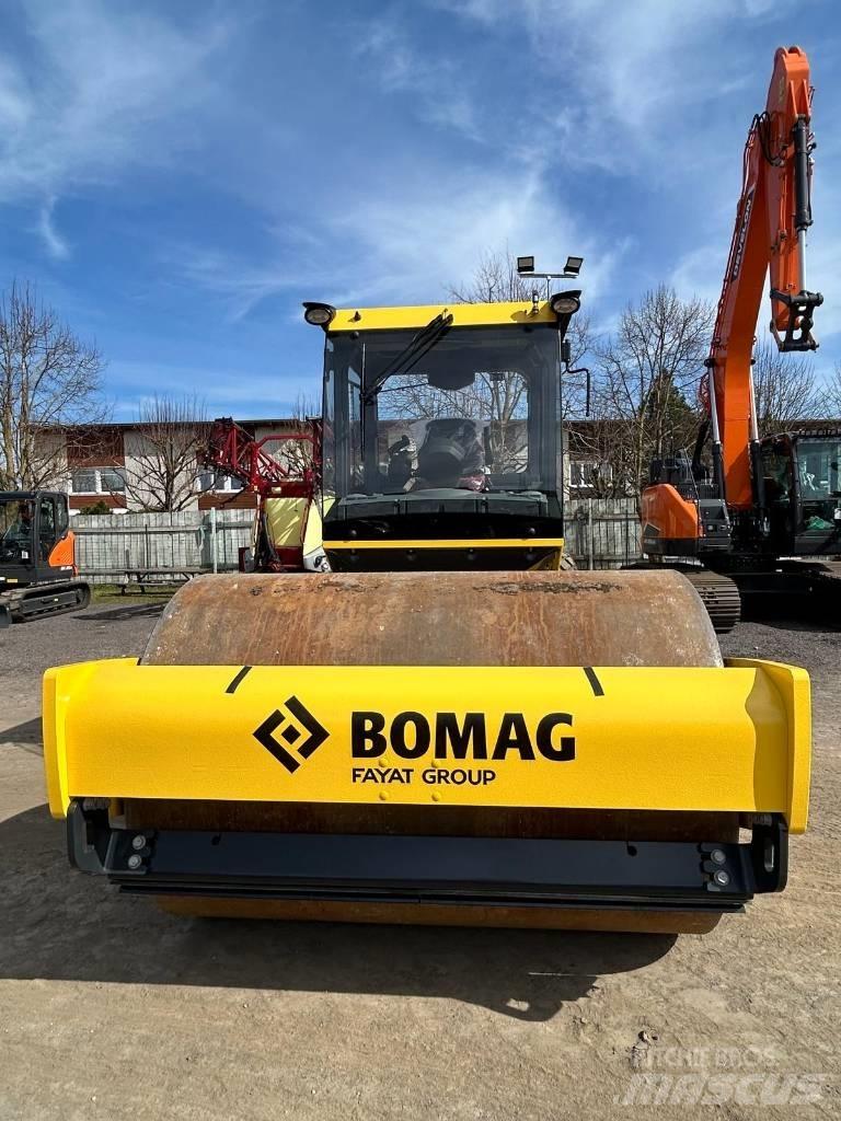 Bomag BW 211 D5 土壤压实机