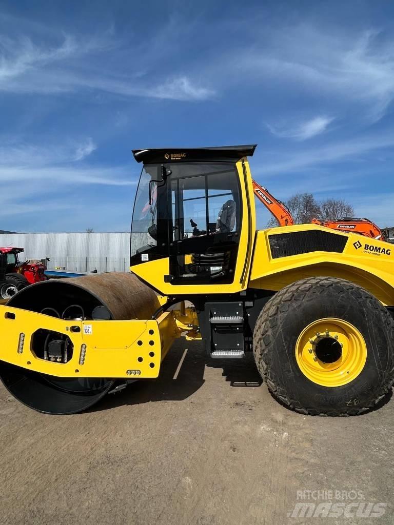 Bomag BW 211 D5 土壤压实机