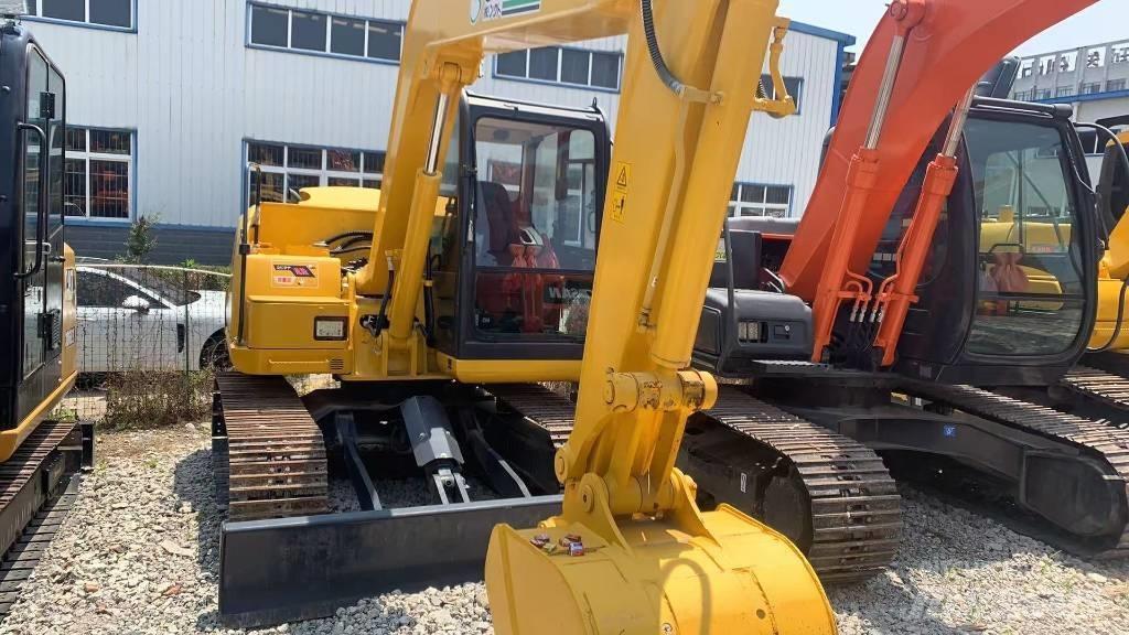 Komatsu PC 70-8 履带挖掘机