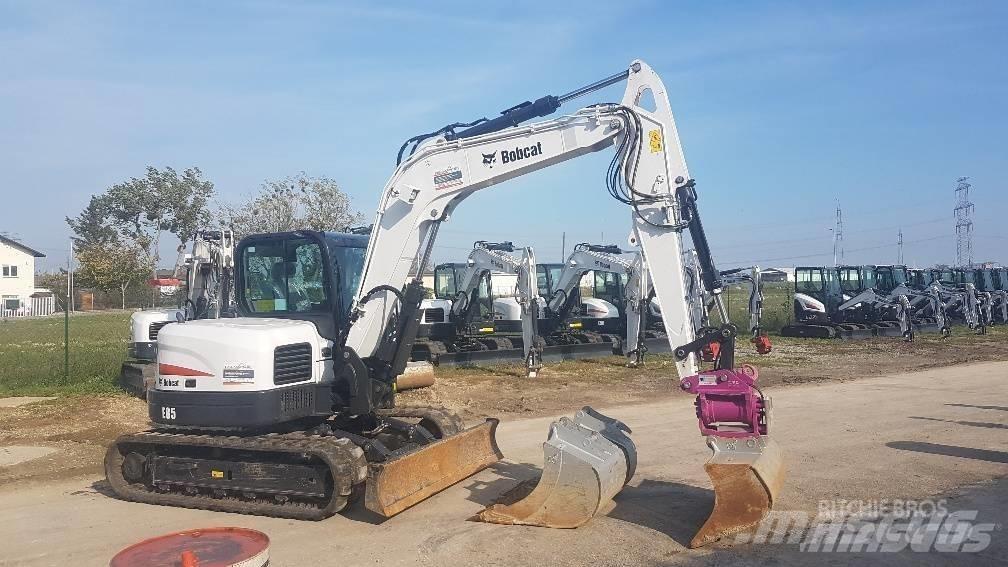 Bobcat E 85 中型挖掘机
