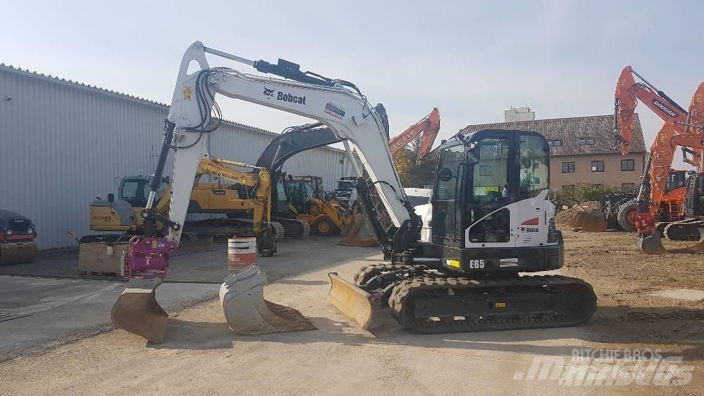 Bobcat E 85 中型挖掘机