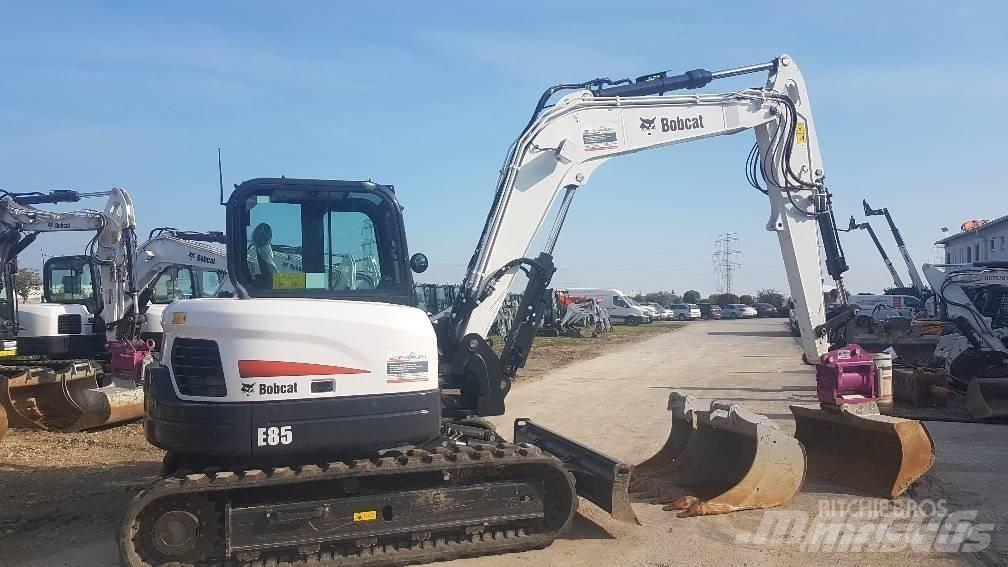 Bobcat E 85 中型挖掘机