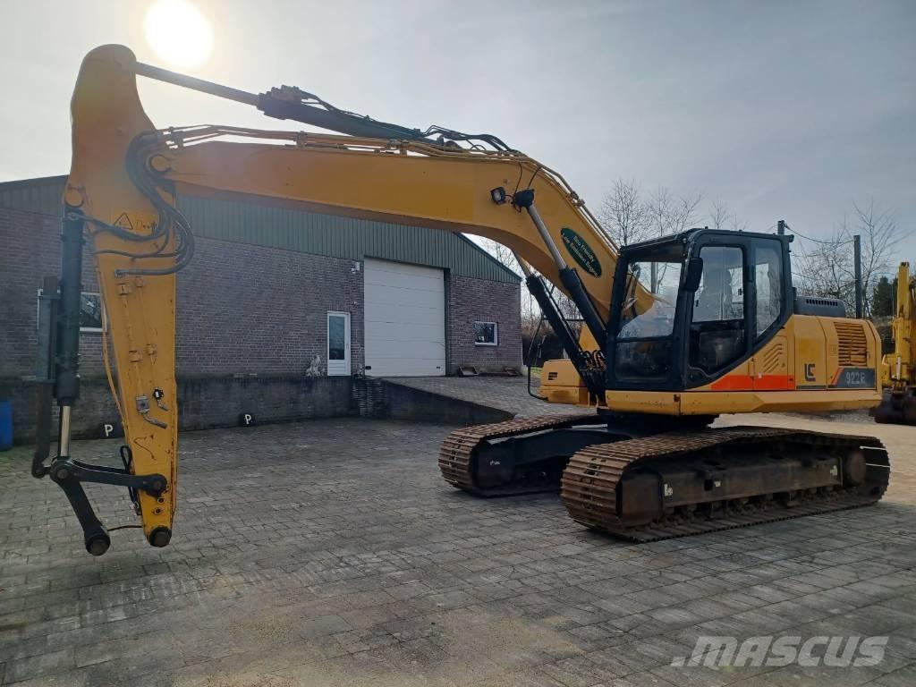 LiuGong CLG 922 E 履带挖掘机