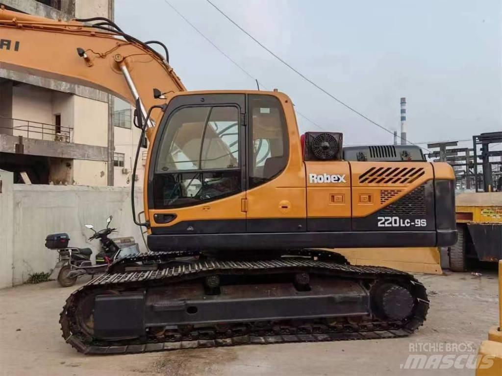 Hyundai R220LC-9S 履带挖掘机