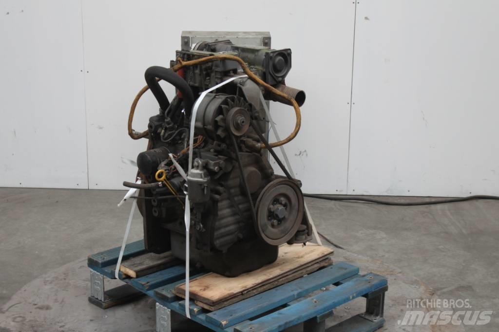 Deutz F2M2011 发动机