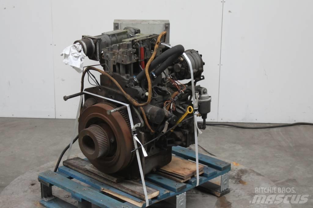 Deutz F2M2011 发动机