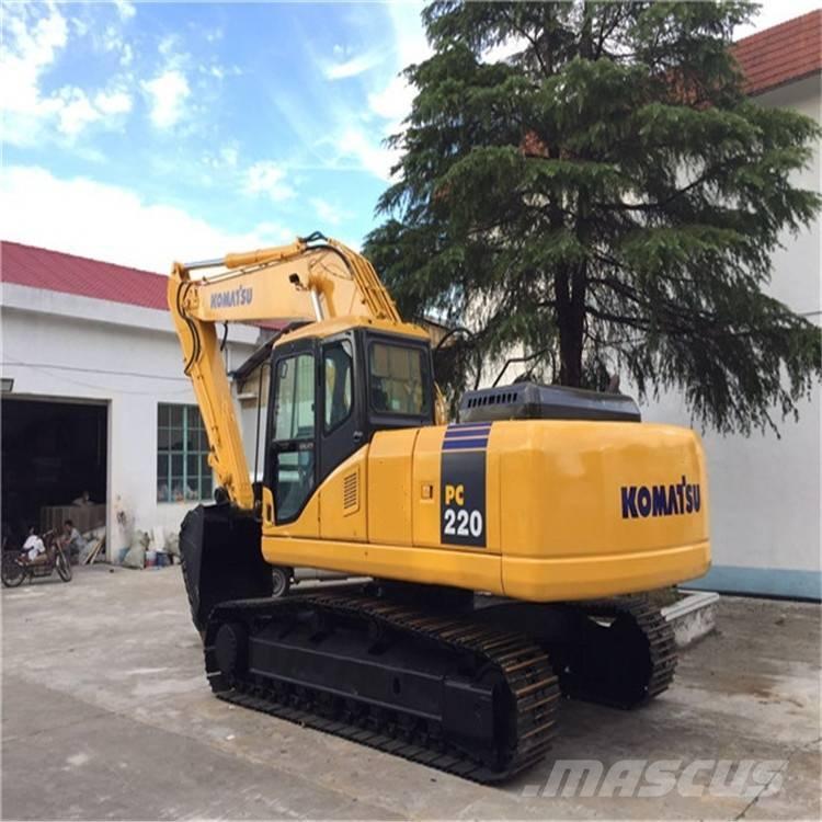 Komatsu pc220-7 履带挖掘机