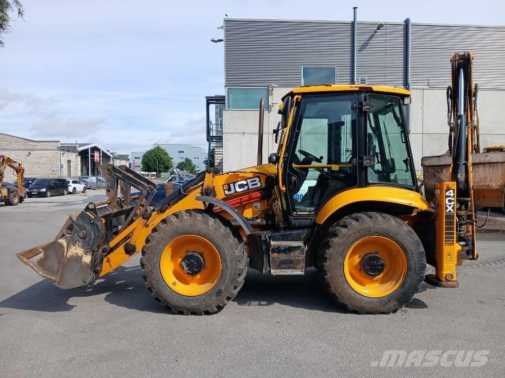 JCB 4 CX Pro AEC 反铲装载机