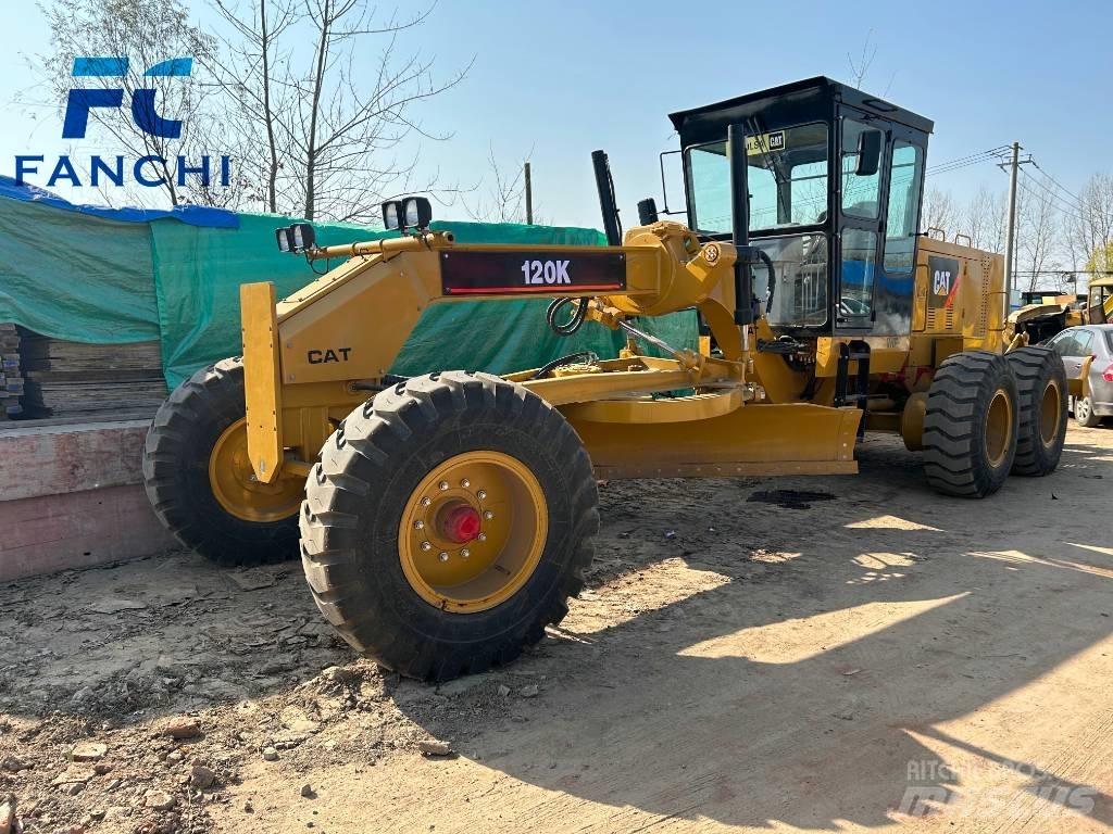 CAT 120 K 平地机/推土机