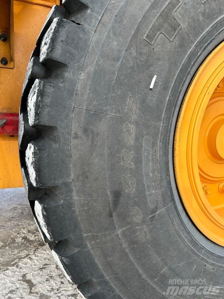 Hyundai HL 940 轮式装载机