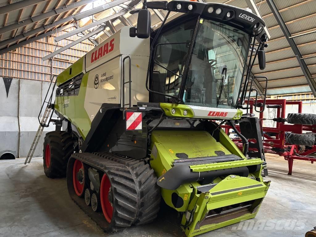 CLAAS LEXION 8800 TT 联合收割机