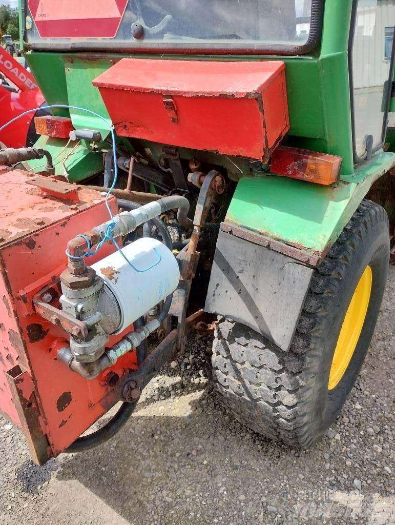 John Deere 955 小型拖拉机