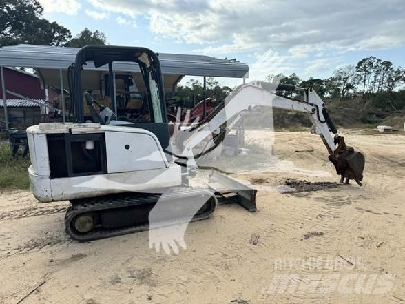 Bobcat 331 小型挖掘机