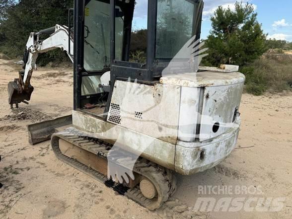 Bobcat 331 小型挖掘机