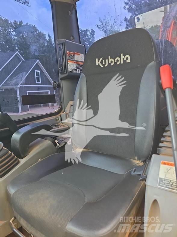 Kubota KX033-4 小型挖掘机