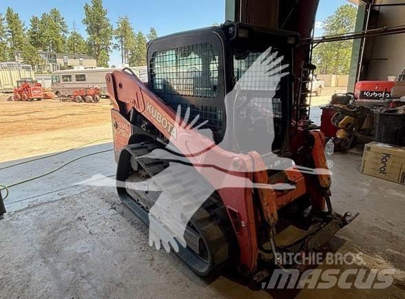 Kubota SVL75-2 滑移装载机