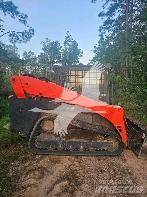 Kubota SVL95-2 滑移装载机