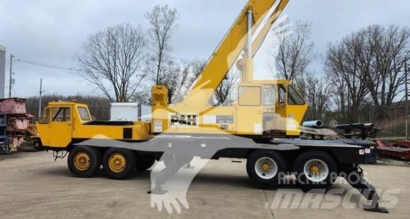 P&H T300A 起重车