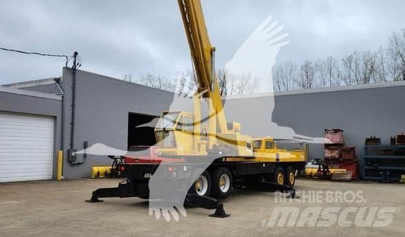 P&H T300A 起重车