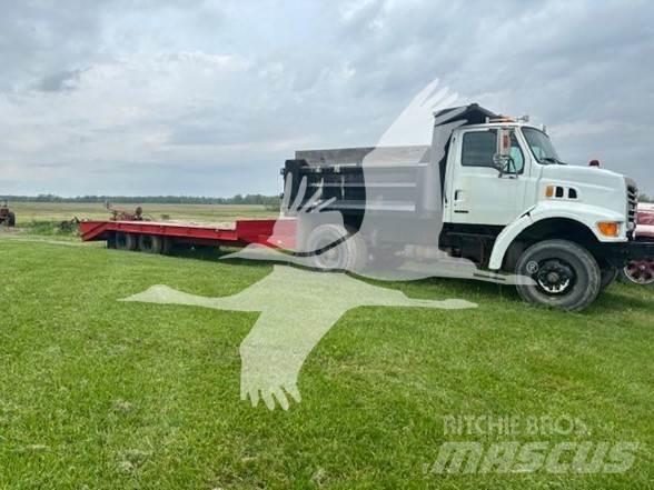 Sterling L7500 自卸式货车