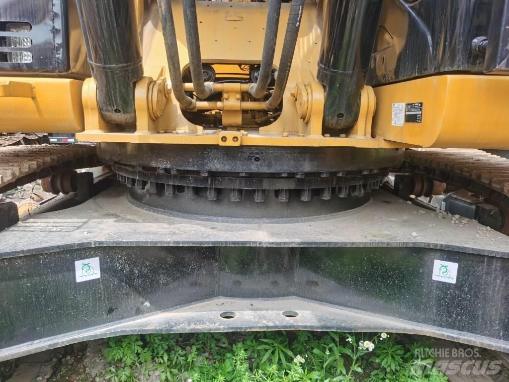 CAT 336 D2 履带挖掘机