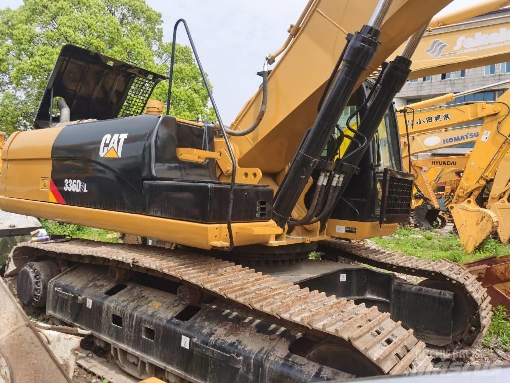 CAT 336 D2 履带挖掘机