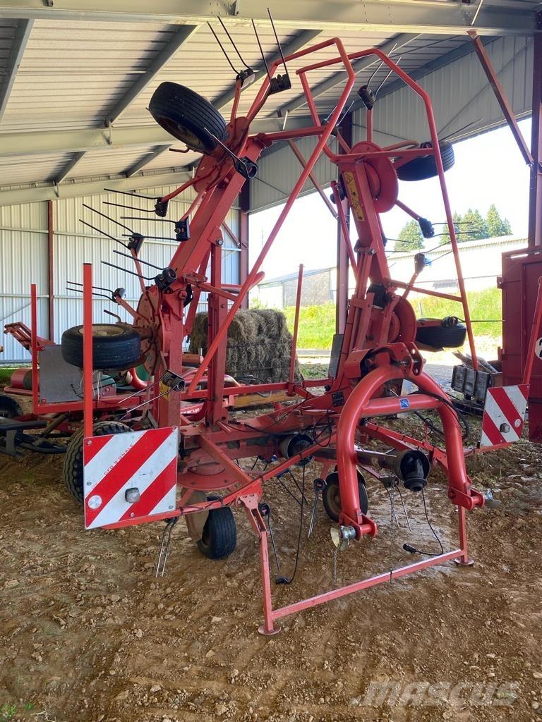 Kuhn GF 6502 犁耙和摊草机