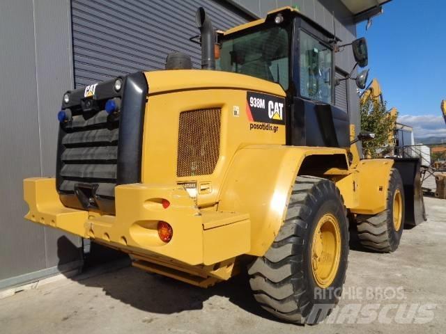 CAT 938M 轮式装载机