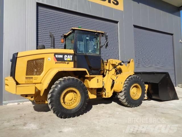 CAT 938M 轮式装载机