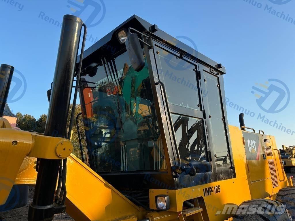 CAT 140H 平地机/推土机