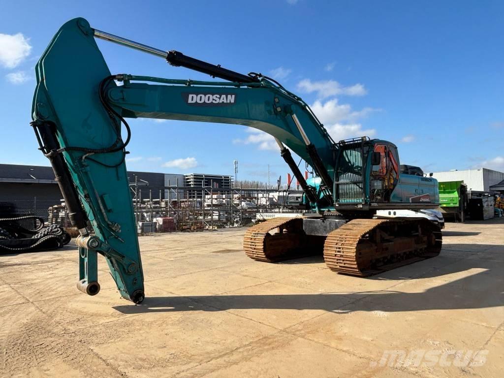 Doosan DX 480 LC 履带挖掘机