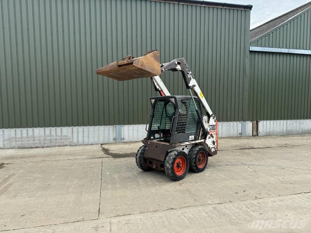 Bobcat S 100 滑移装载机