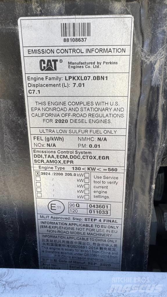 Prinoth T16 履带式自卸车