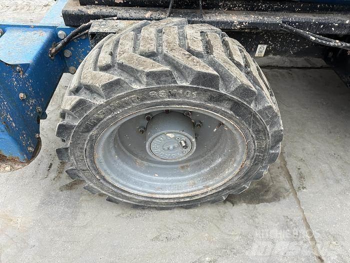 Genie GS5390 RT 剪叉式升降机