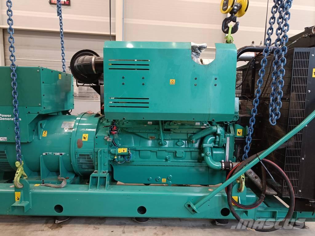 Cummins C900D5 柴油发电机