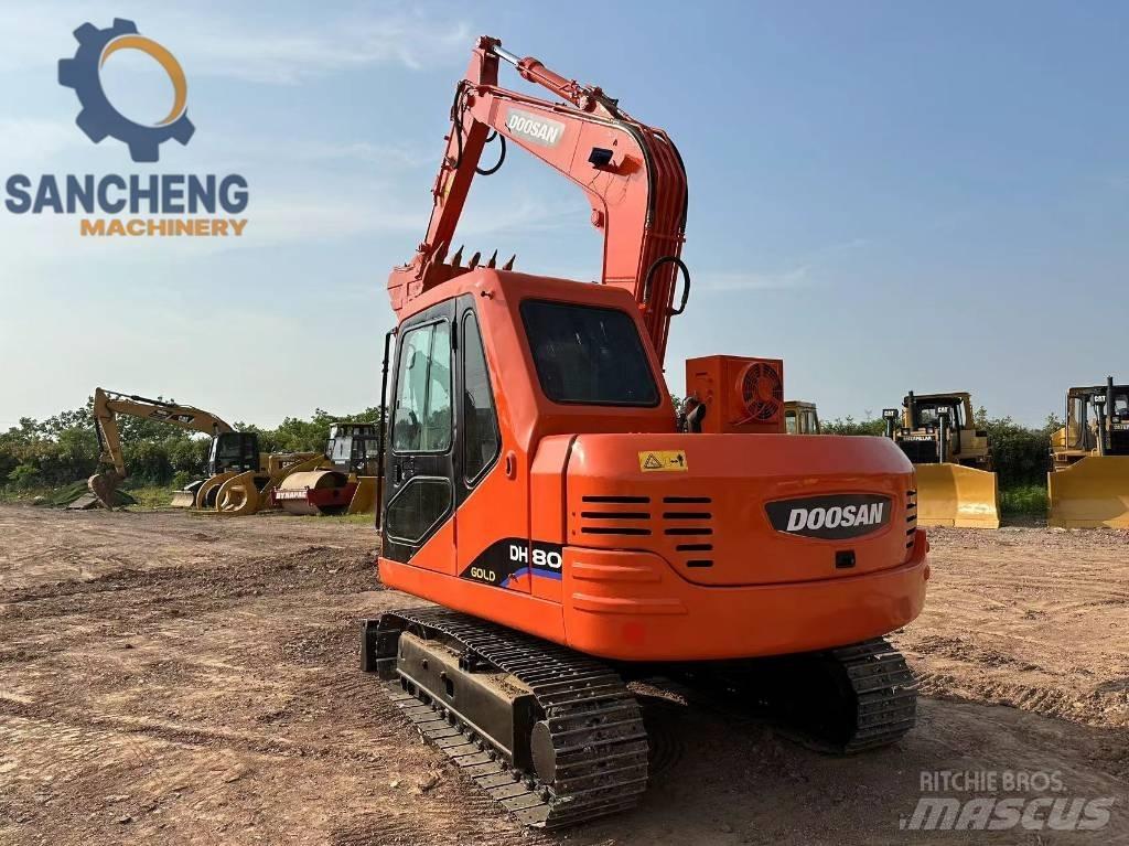 Doosan DH 80 中型挖掘机
