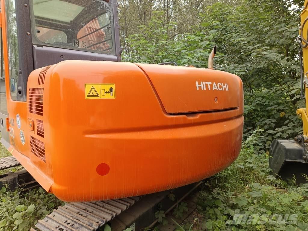 Hitachi ZX 80 中型挖掘机
