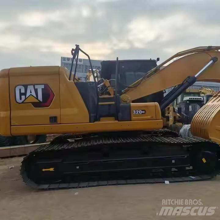 CAT CAT320GC 中型挖掘机