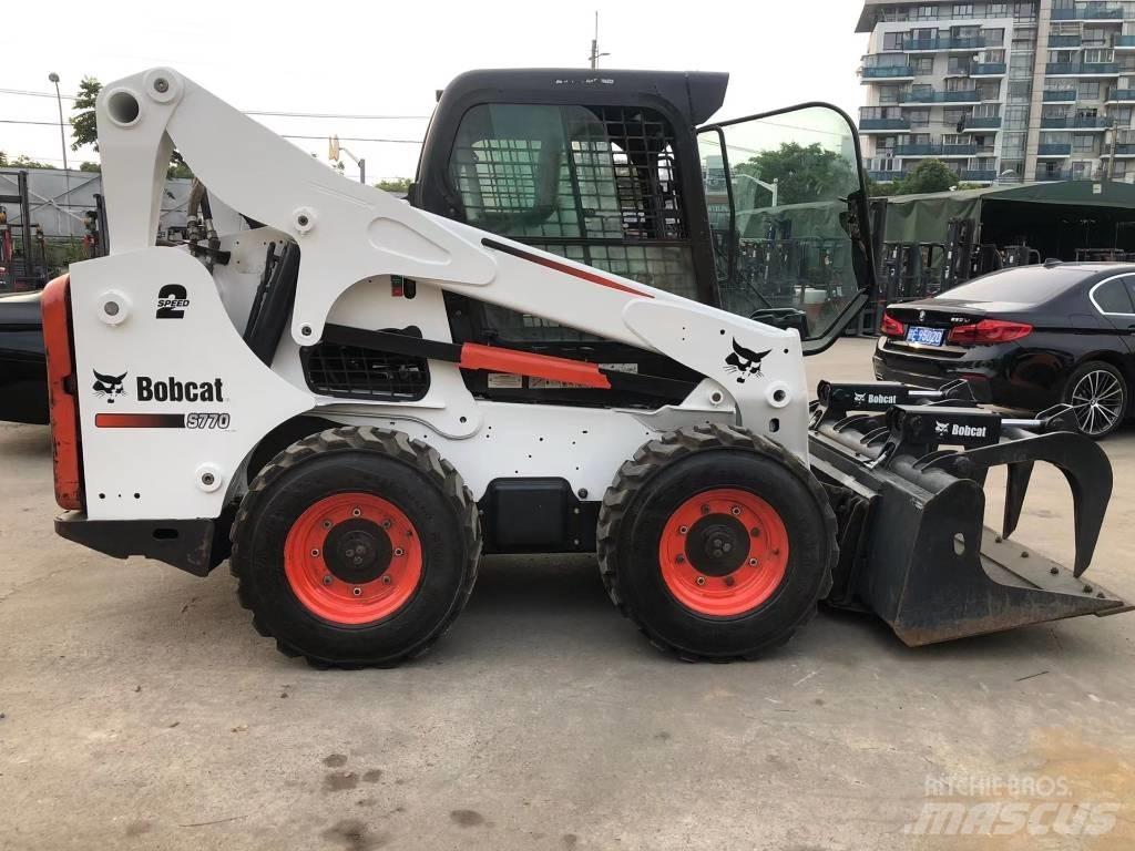 Bobcat S770 滑移装载机